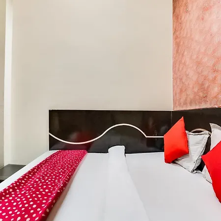 Hotel Geetanjali Inn